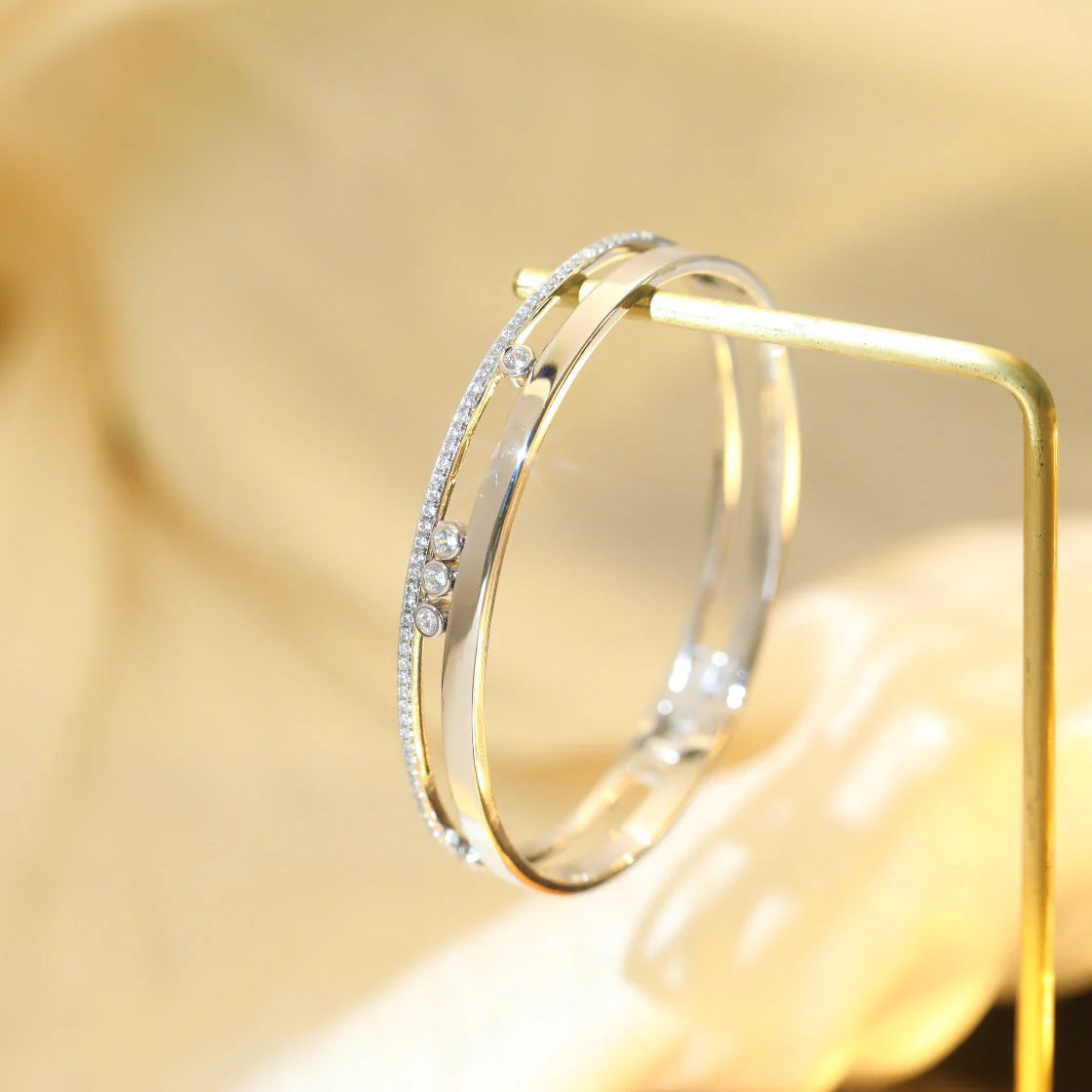 [VA]Move Romane Diamond Bangle Bracelet