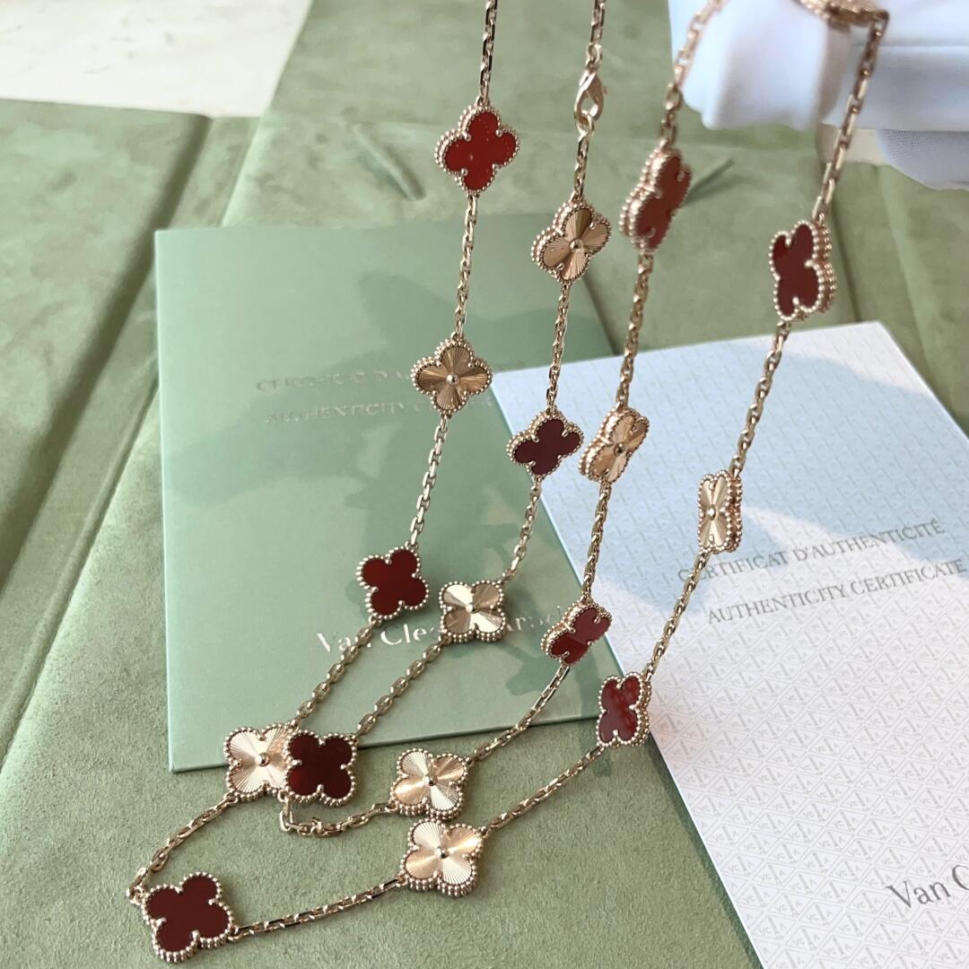 [VA]CLOVER 20 MOTIFS LASER CARNELIAN NECKLACE