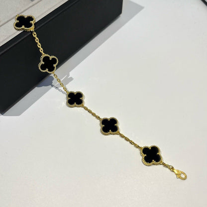 [VA]LUCKY CLOVER 5-MOTIF BRACELET - BLACK OXNY COLLECTION