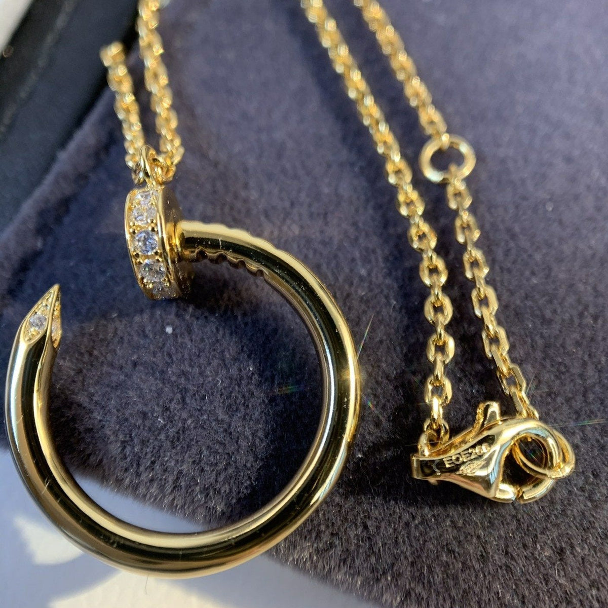 [VA]JUSTE HALSKETTE GOLD