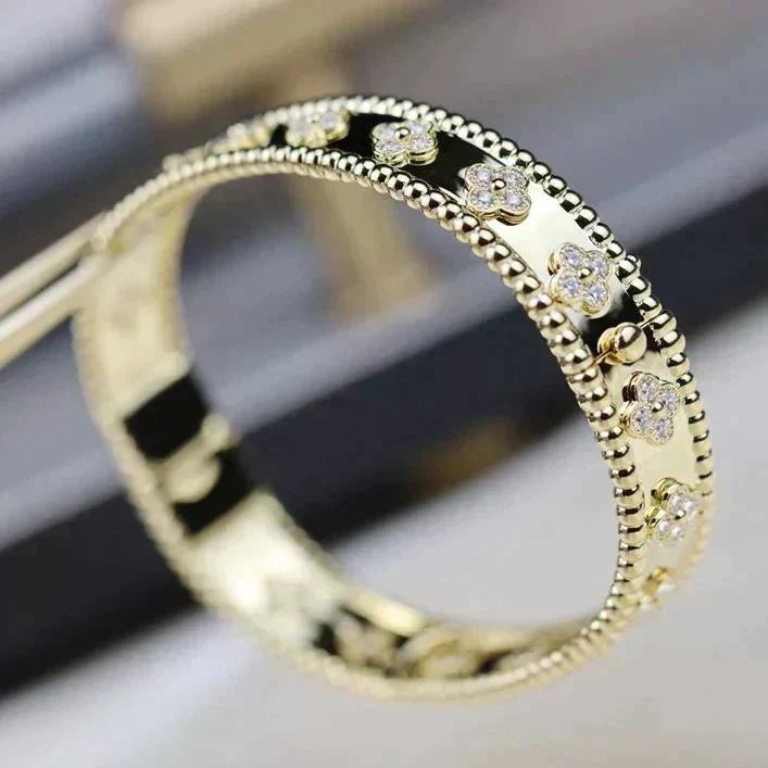 [VA]CLOVER-ARMBAND 8MM DIAMANTEN