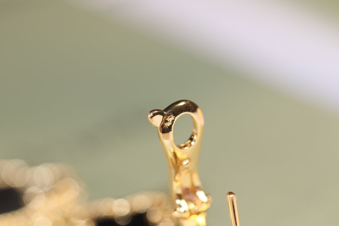 [VA]CLOVER-OHRRINGE GOLD ONYX PERLMUTT 3 MOTIVE
