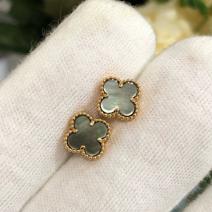[VA]クローバーミニゴールドピアス
