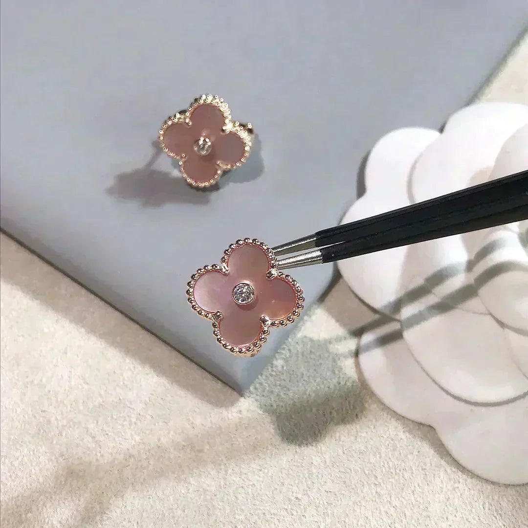 [VA]CLOVER MEDIUM 1 MOTIV ROSA PERLMUTT DIAMANT OHRRINGE