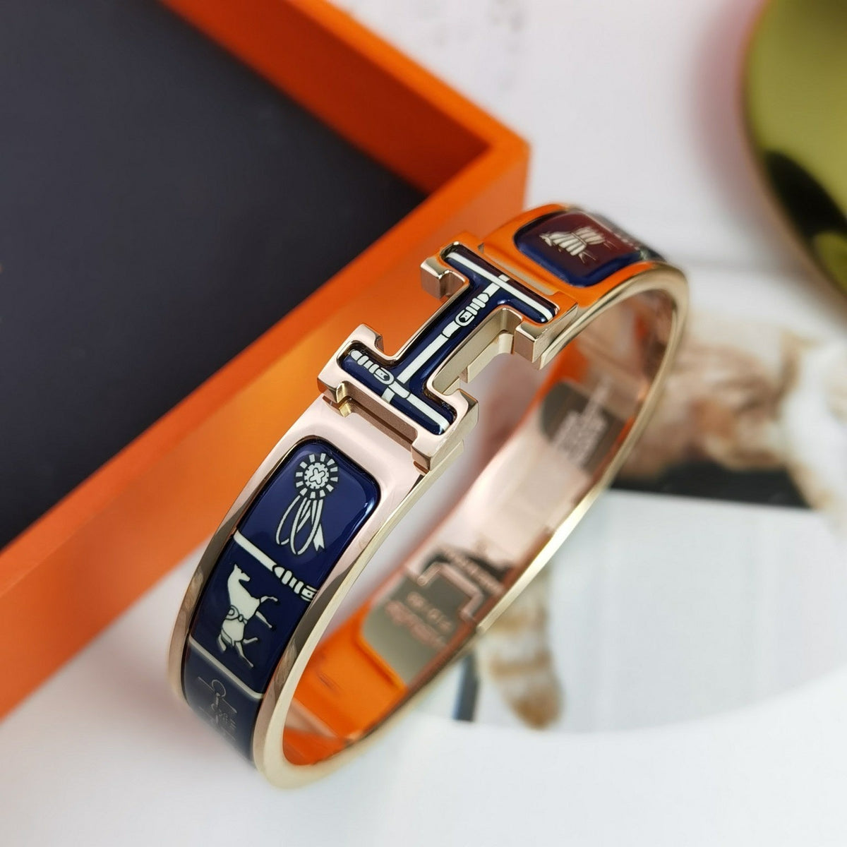 [VA]H COUVERTURES DUNKELBLAUES ARMBAND