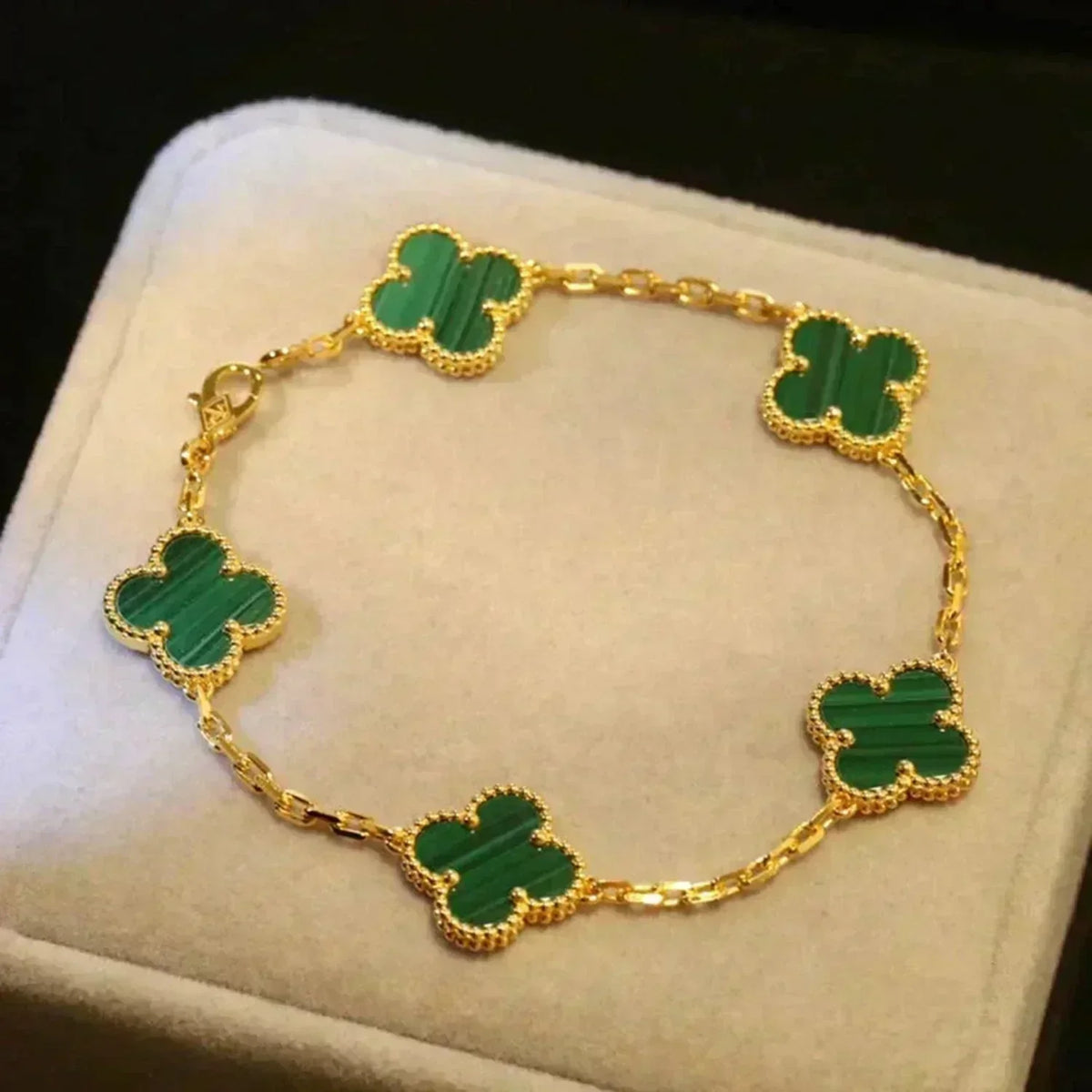 [VA]LUCKY CLOVER 5-MOTIF BRACELET - MALACHITE COLLECTION