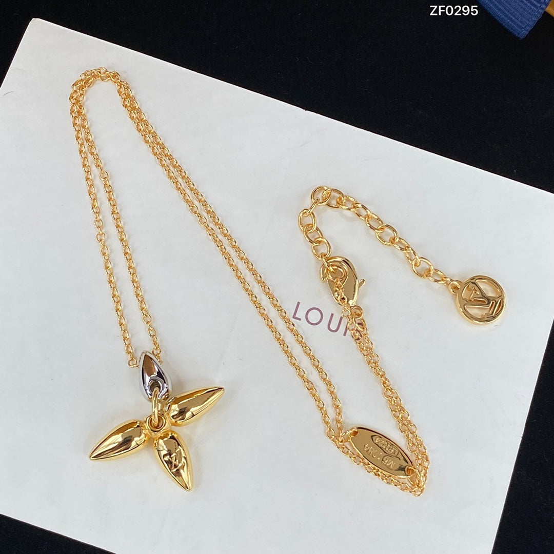 [VA]LOUISETTE ANHÄNGER-HALSKETTE GOLD