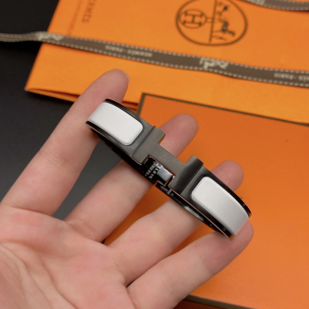 [VA]H-ARMBAND 12MM SCHWARZ WEISS KERAMIK