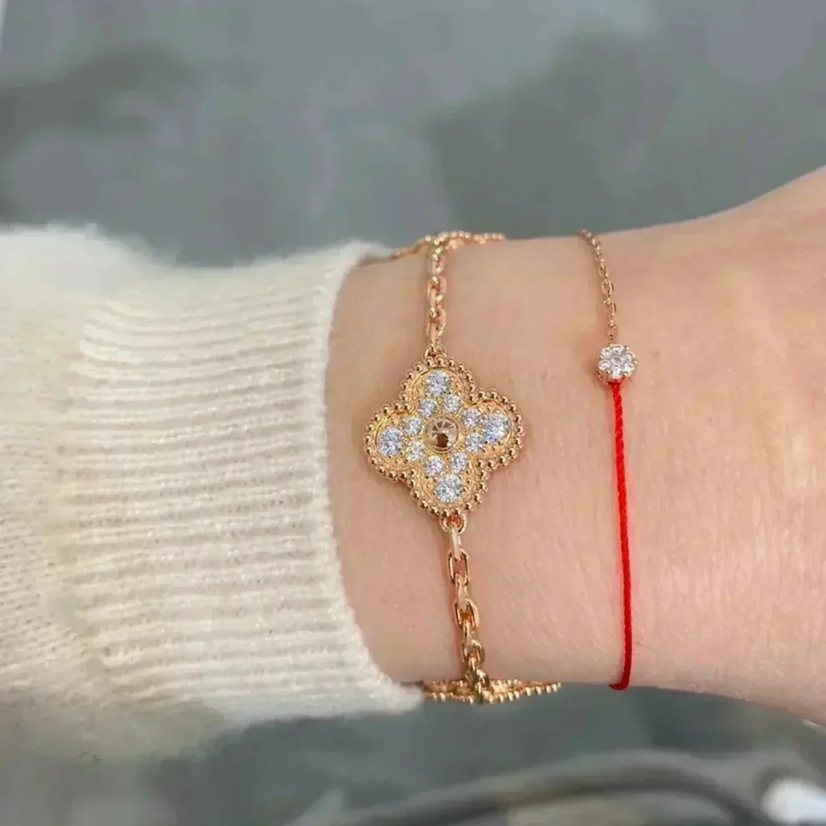 [VA]LUCKY CLOVER 5-MOTIF BRACELET - FULL-DIAMOND