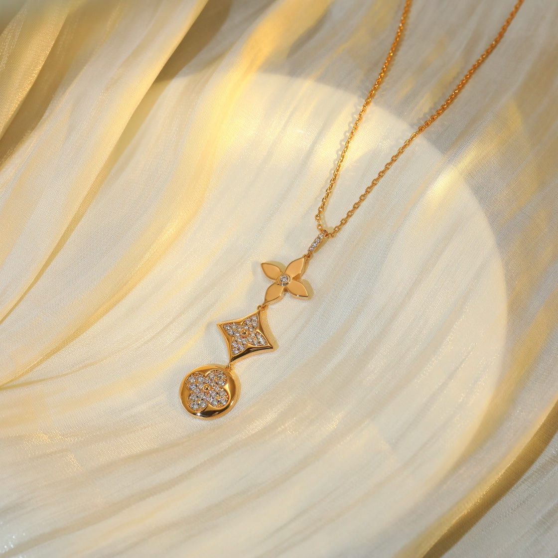 [VA]STERNE UND SONNE DIAMANT HALSKETTE IN ROSÉGOLD