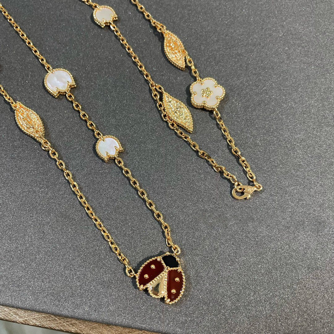 [VA]LUCKY SPRING 15 MOTIVE GOLDHALSKETTE