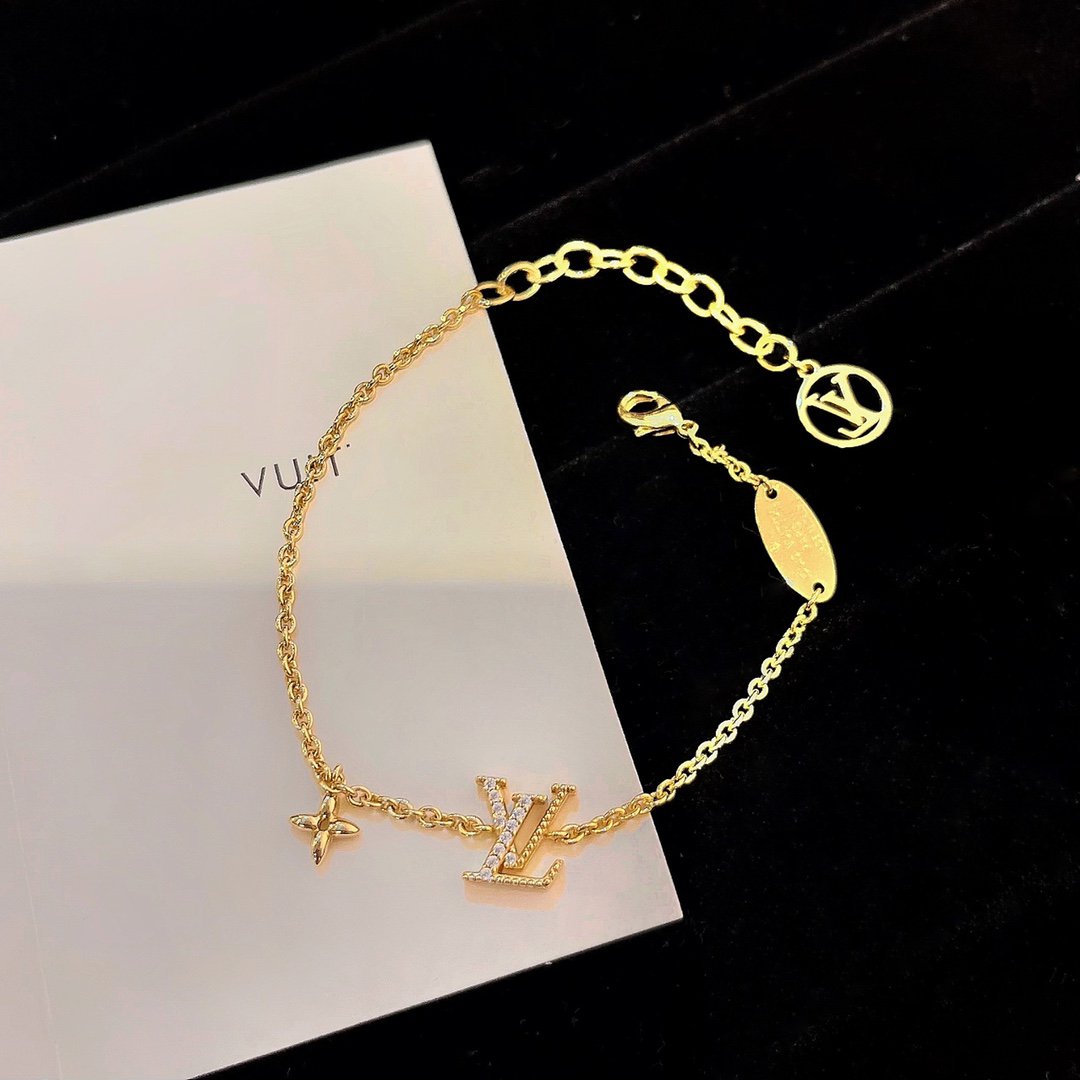 [VA]LOGO STAR MOTIF GOLD BRACELET