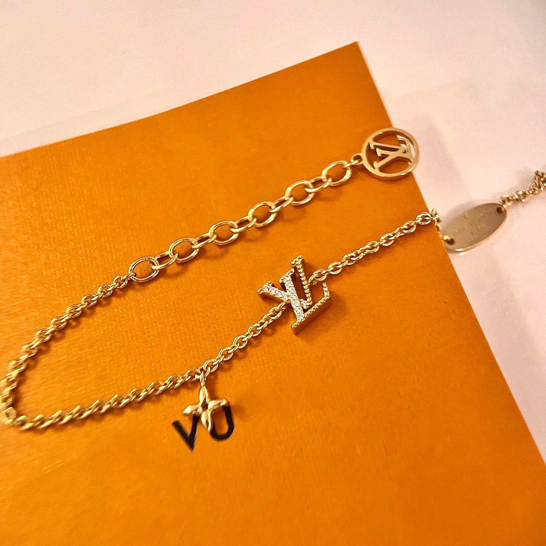 [VA]LOGO STAR MOTIF GOLD BRACELET