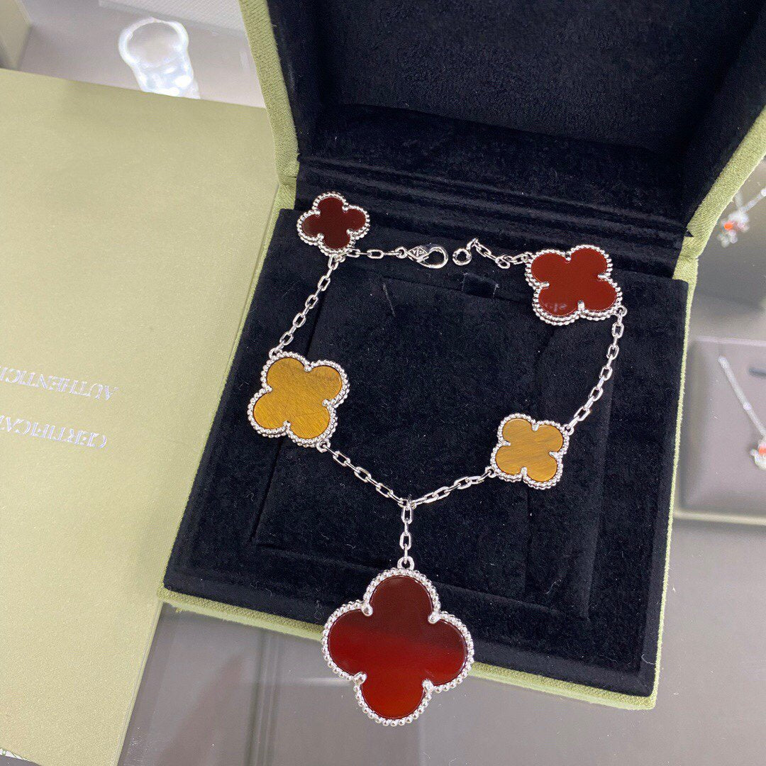 [VA]CLOVER ARMBAND MIT 5 MOTIVEN, SILBER, KARNEOL, TIGERAUGE
