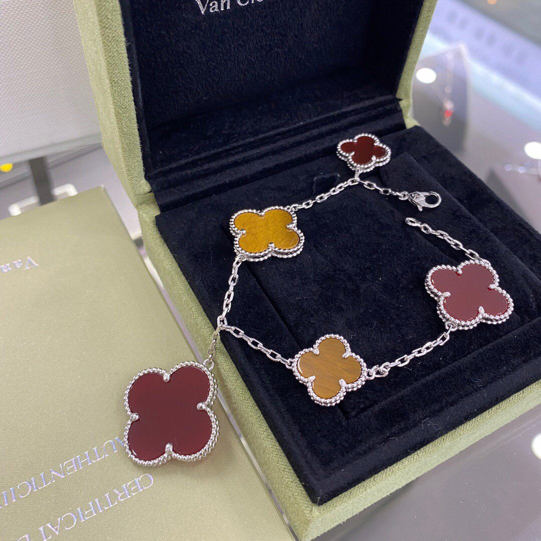 [VA]CLOVER ARMBAND MIT 5 MOTIVEN, SILBER, KARNEOL, TIGERAUGE