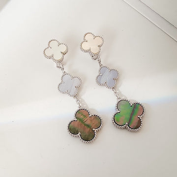 [VA]CLOVER 3 MOTIVE CHALCEDON DUNKEL PERLMUTT SILBER OHRRINGE