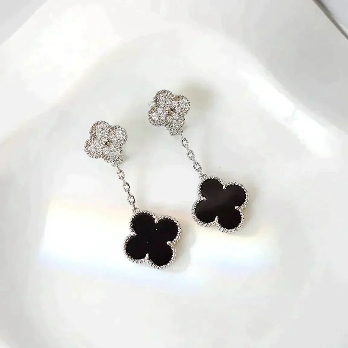 [VA]CLOVER 2 MOTIVE DIAMANT ONYX OHRRINGE SILBER