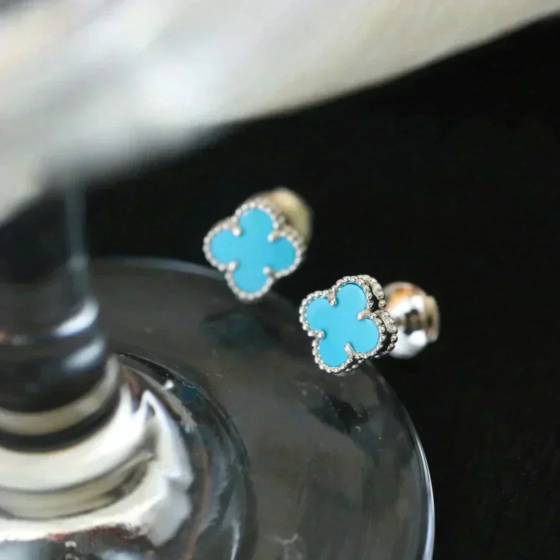 [VA]CLOVER MINI 9,5MM ONYX OHRSTECKER SILBER