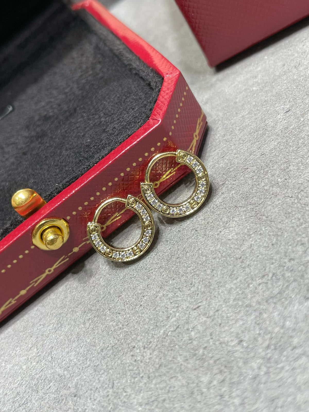 [VA]LOVEダイヤモンドピアス