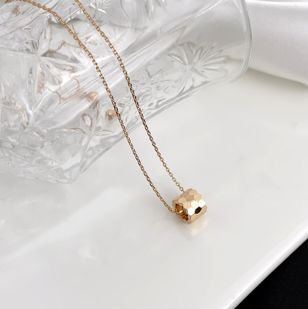 [VA]BEE MINI-HALSKETTE