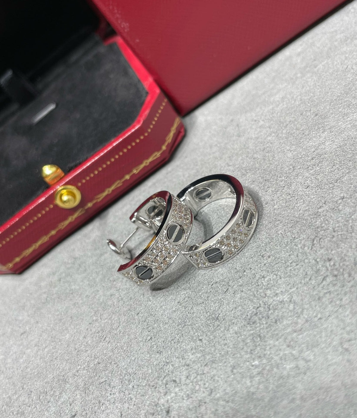 [VA]LOVE セラミック ダイヤモンド パヴェ シルバー ピアス