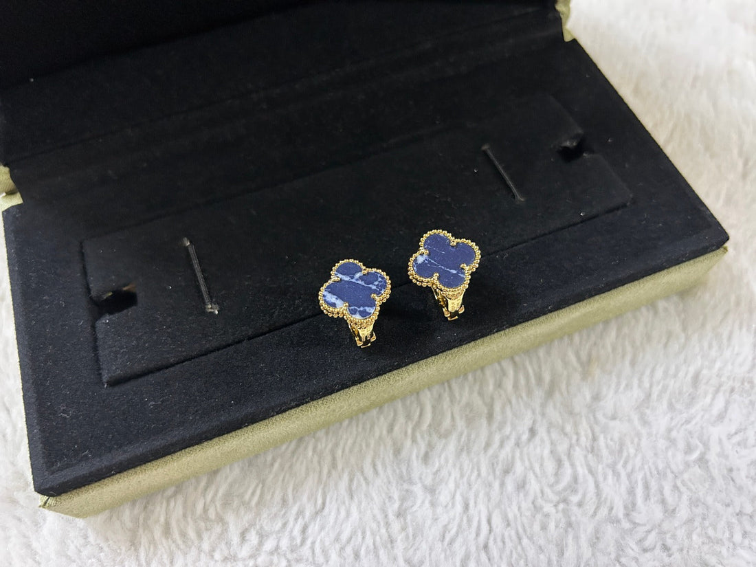 [VA]クローバー ピーターサイト ミディアム スタッドピアス