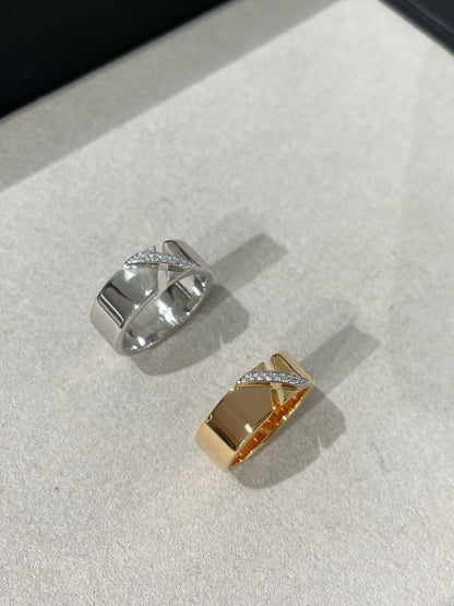 [VA]LIENS EVIDENCE DIAOMOND RING