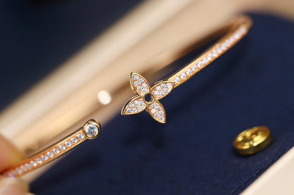 [VA]IDYLLE PINK GOLD OPEN BRACELET DIAMOND PAVED