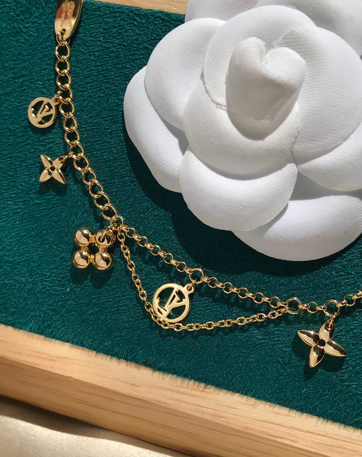 [VA]BLOOMING PINK GOLD MOP BRACELET