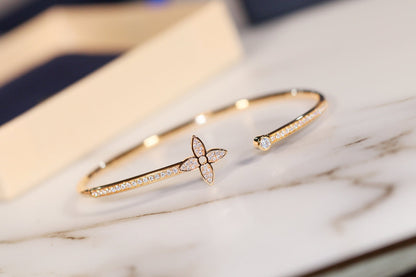 [VA]IDYLLE GOLD OPEN BRACELET DIAMOND PAVED