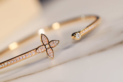 [VA]IDYLLE GOLD OPEN BRACELET DIAMOND PAVED