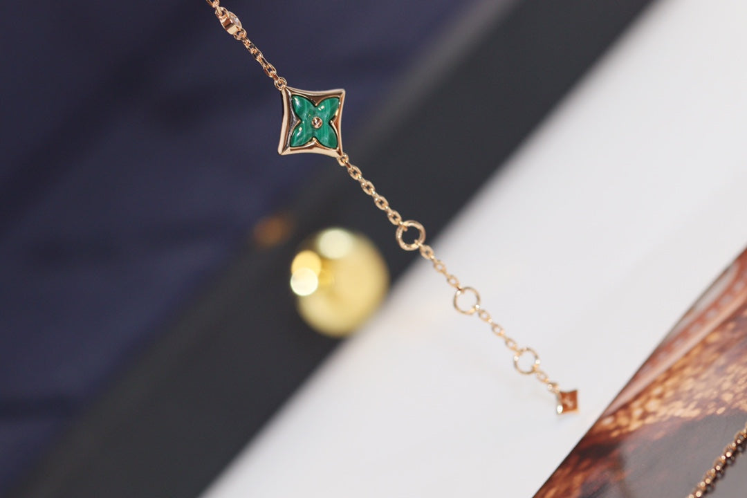 [VA]STAR AND SUN 4 MOTIF PINK GOLD MALACHITE BRACELET