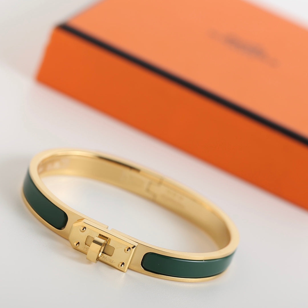 [VA]HM KELLY KHAKI ARMBAND