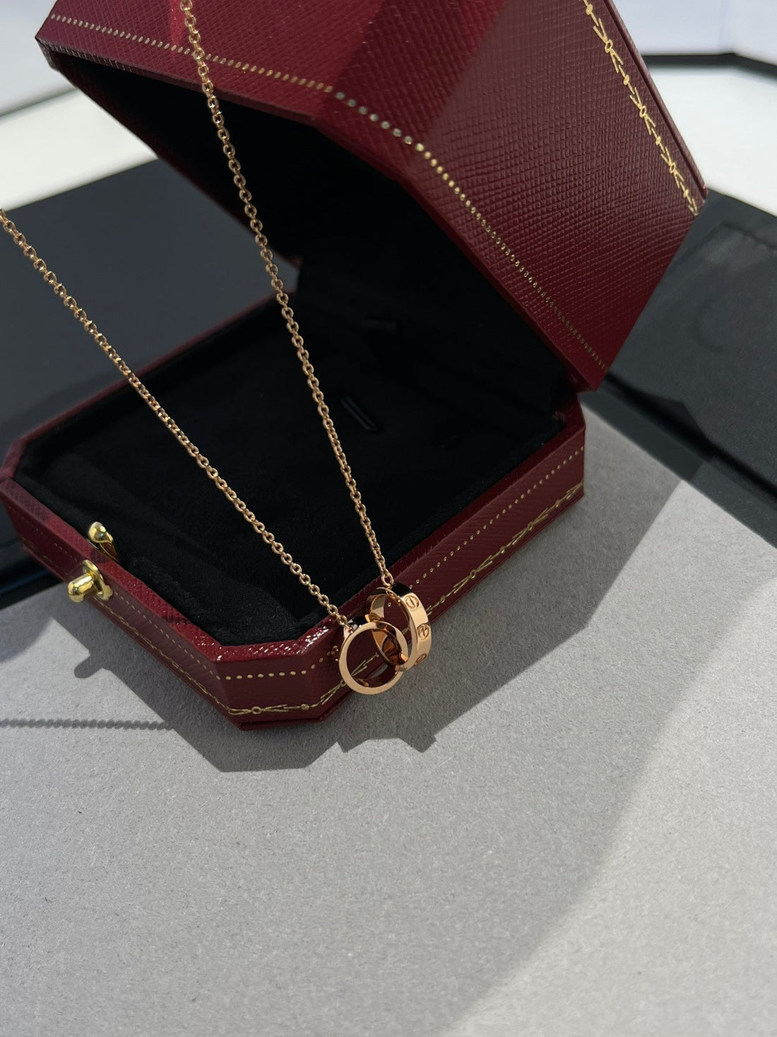 [VA]LIEBESHALSKETTE DOPPELRING ROSÉGOLD