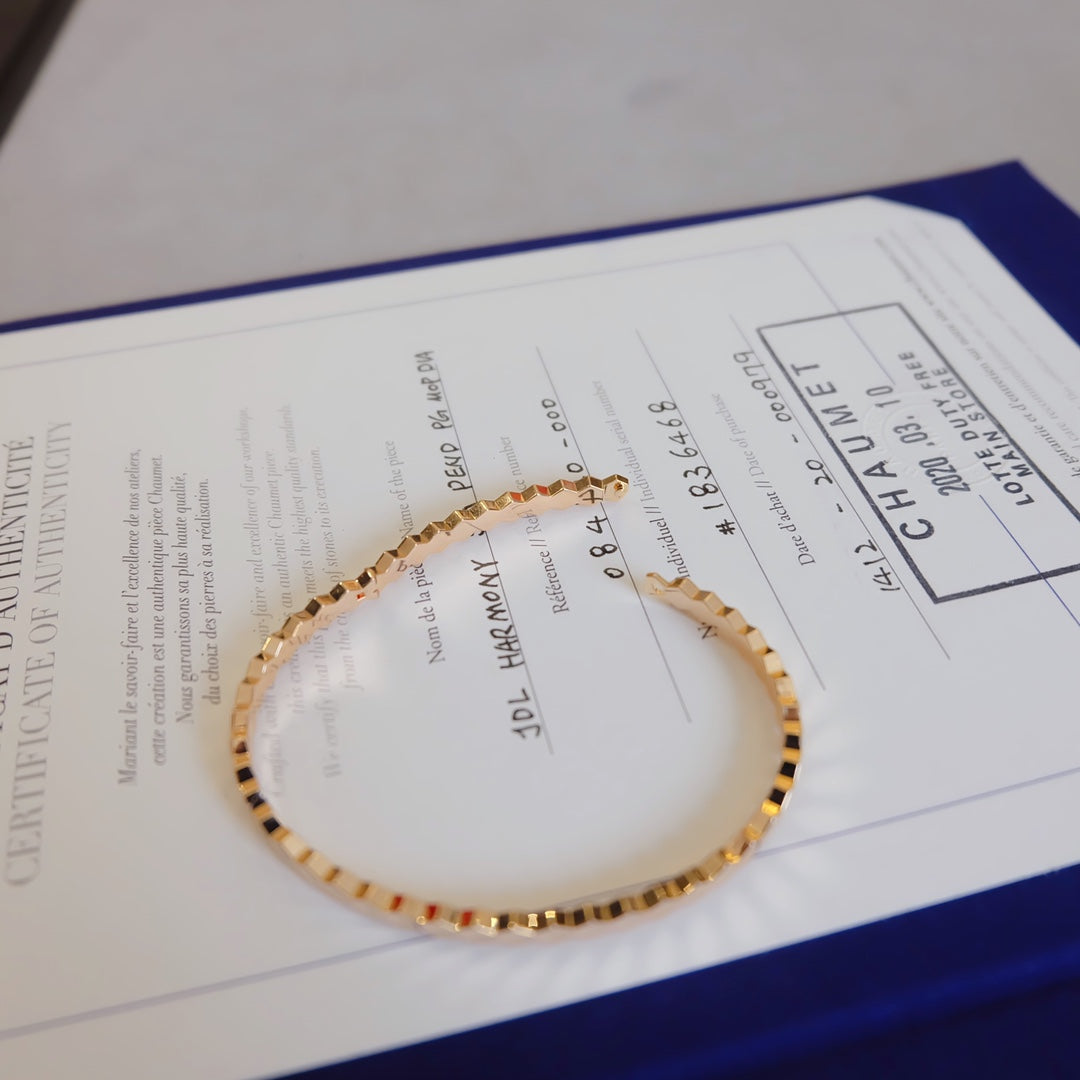 [VA]BEE LOVE ARMBAND