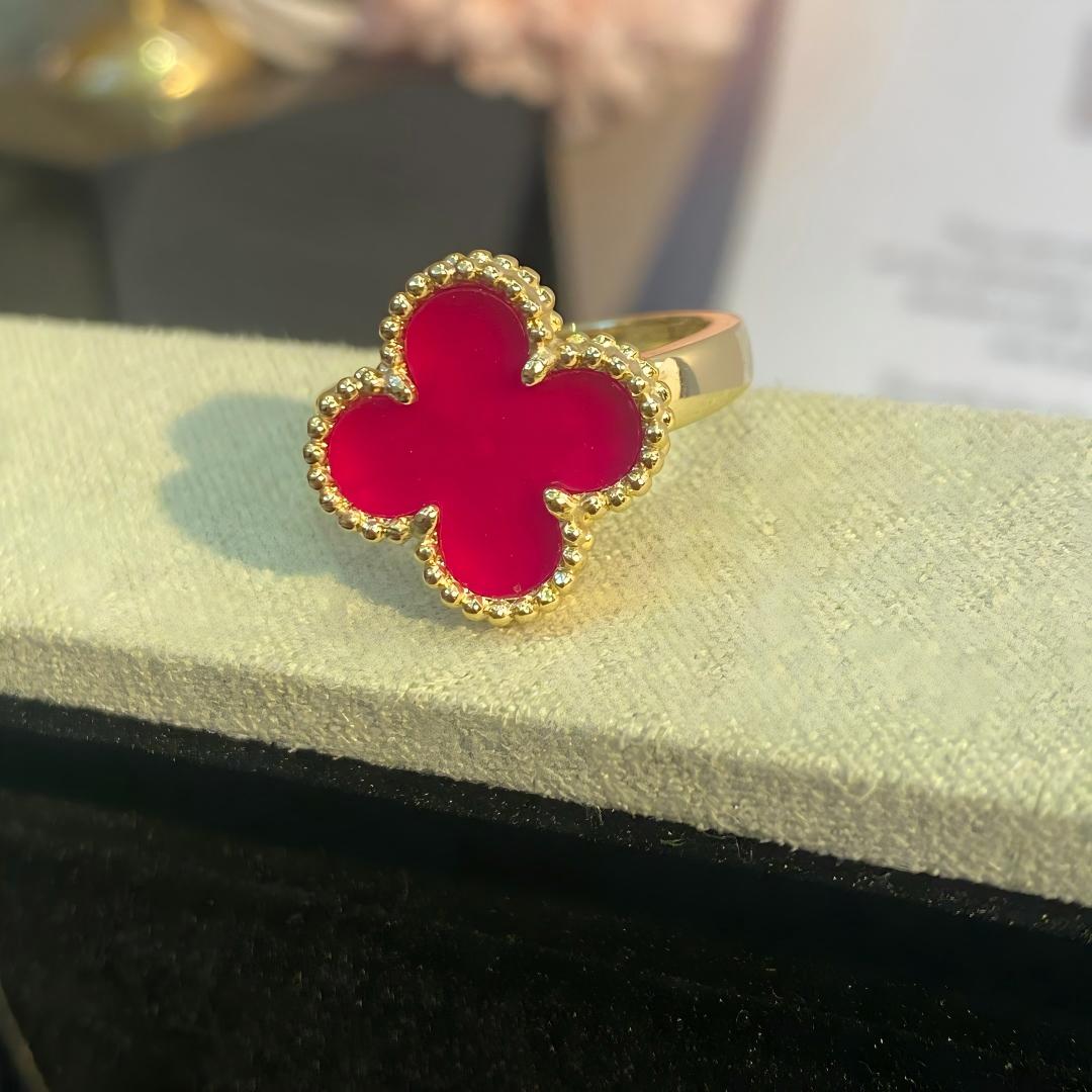 [VA]NEUE KLEEBATT-RINGE IN ROSA EMAILLE