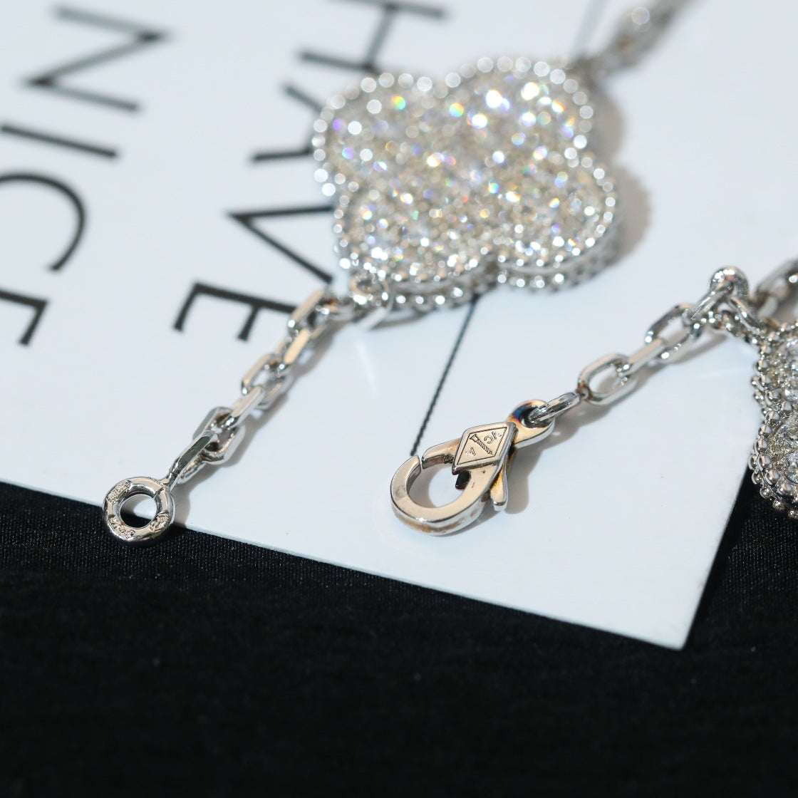 [VA]CLOVER ARMBAND 5 MOTIVE SILBER DIAMANTBESETZT