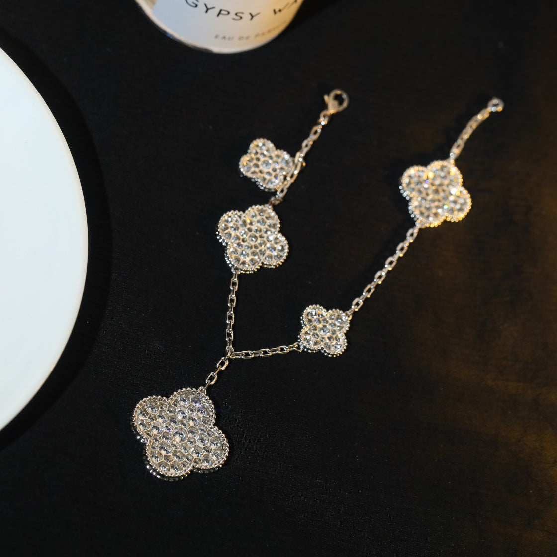[VA]CLOVER ARMBAND 5 MOTIVE SILBER DIAMANTBESETZT