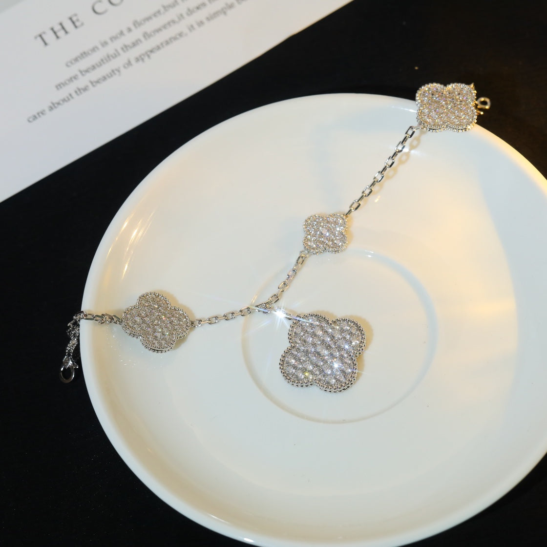 [VA]CLOVER ARMBAND 5 MOTIVE SILBER DIAMANTBESETZT