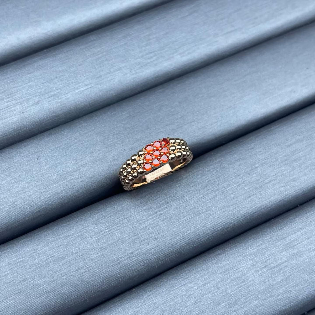 [VA]SCHMALER PERLRING MIT DIAMANTEN