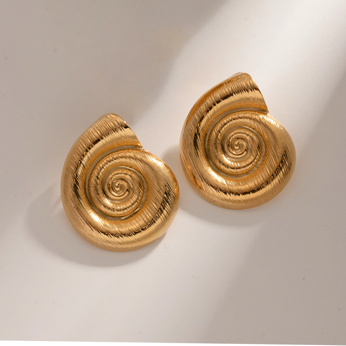 [VA]Nauticia Gold Shell-Ohrringe