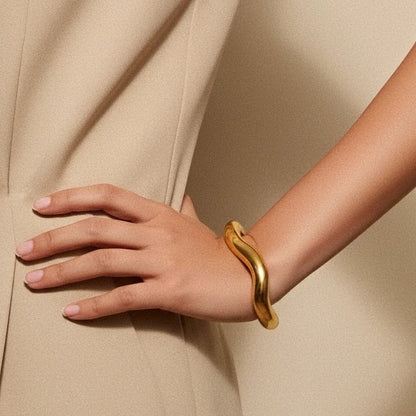 [VA]Zaria Asymmetrical Gold Bangle
