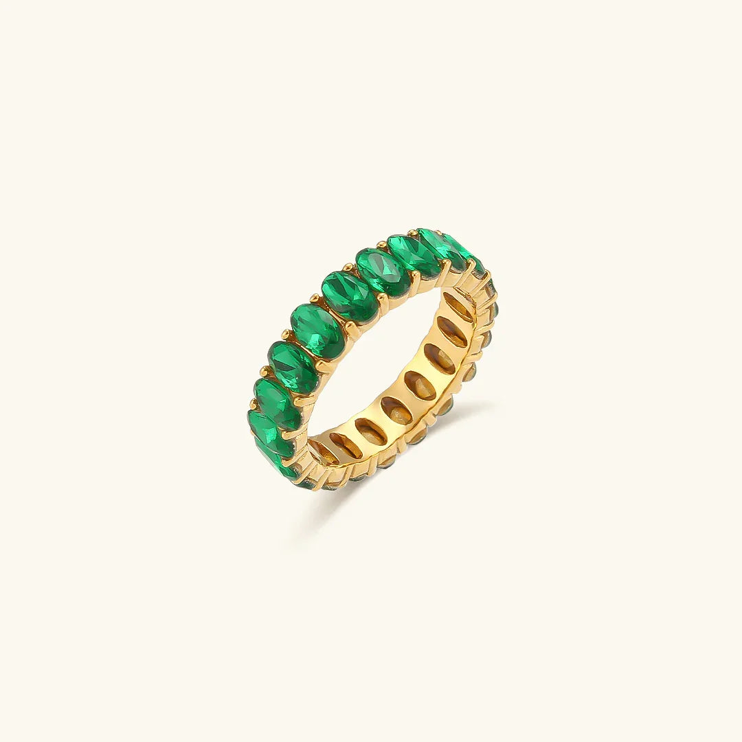 [VA]Antoinette Goldring mit Diamant-Imitat