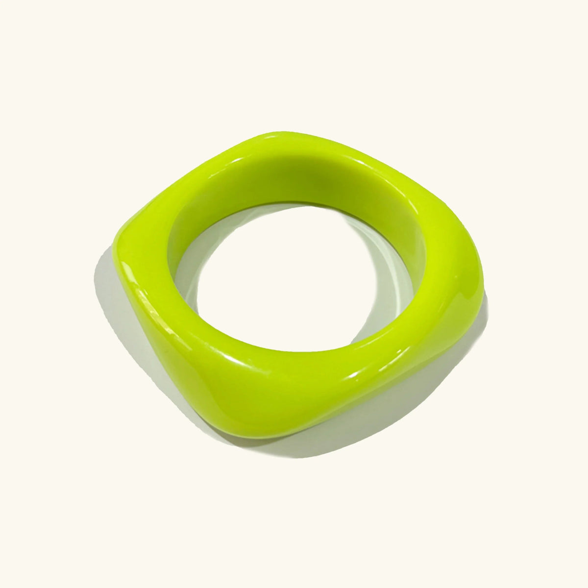 [VA]Avaria Acrylic Bangle