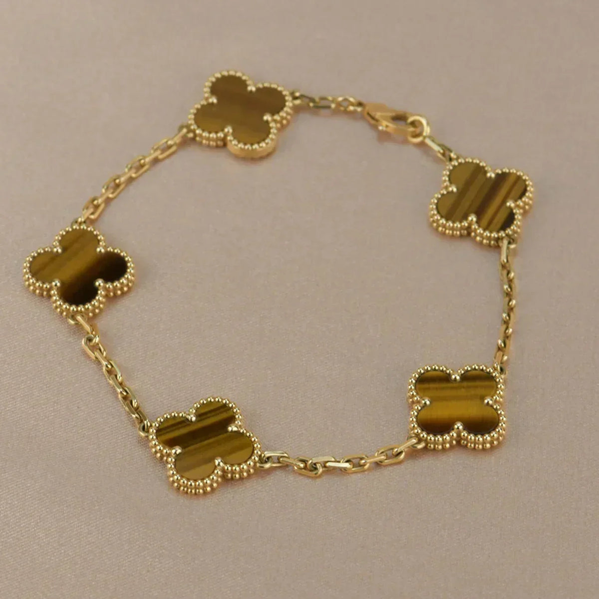 [VA]LUCKY CLOVER 5-MOTIF BRACELET -  TIGER’S EYE COLLECTION