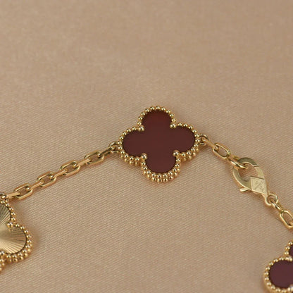 [VA]LUCKY CLOVER 5-MOTIF BRACELET - RED CARNELIAN COLLECTION