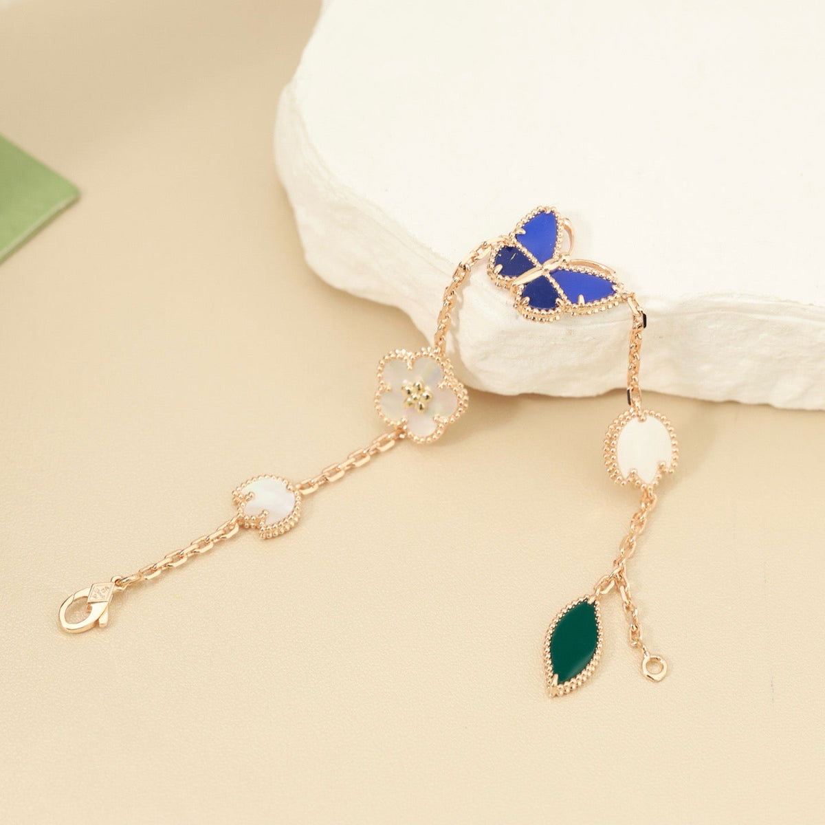[VA]LUCKY SPRING BUTTERFLY 5 MOTIF BRACELET