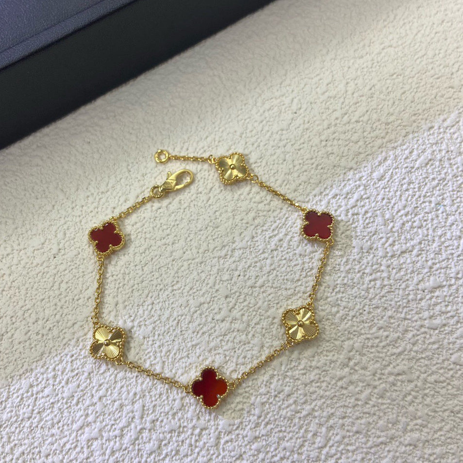 [VA]CLOVER 6 MOTIF RED AGATE LASER BRACELET