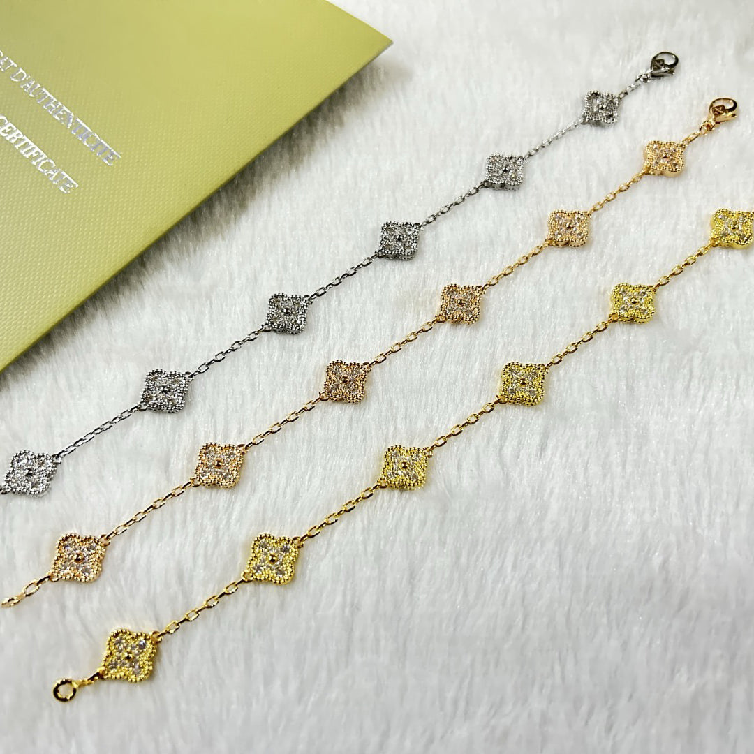 [VA]クローバー6モチーフ ダイヤモンドブレスレット