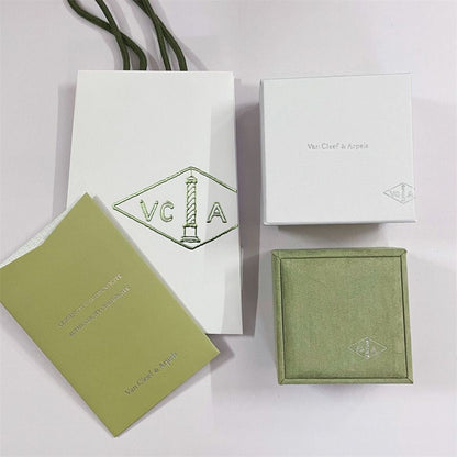 [VA]VA CLOVER BRACELET NECKLACE RING BOX GIFT BAG